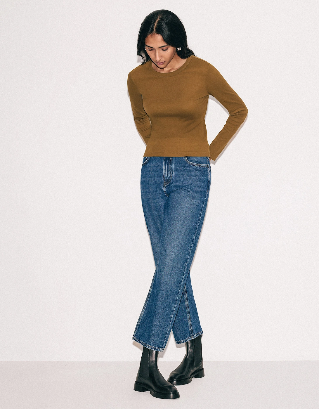 Delmont Cropped Tapered Jean | Blue
