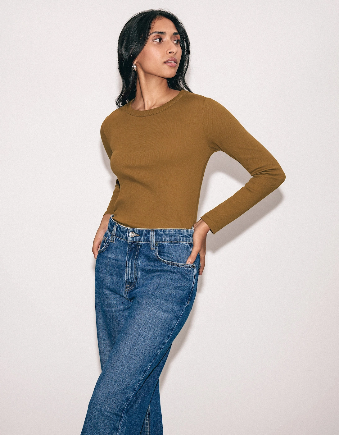Delmont Cropped Tapered Jean | Blue