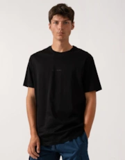 Black Uc001