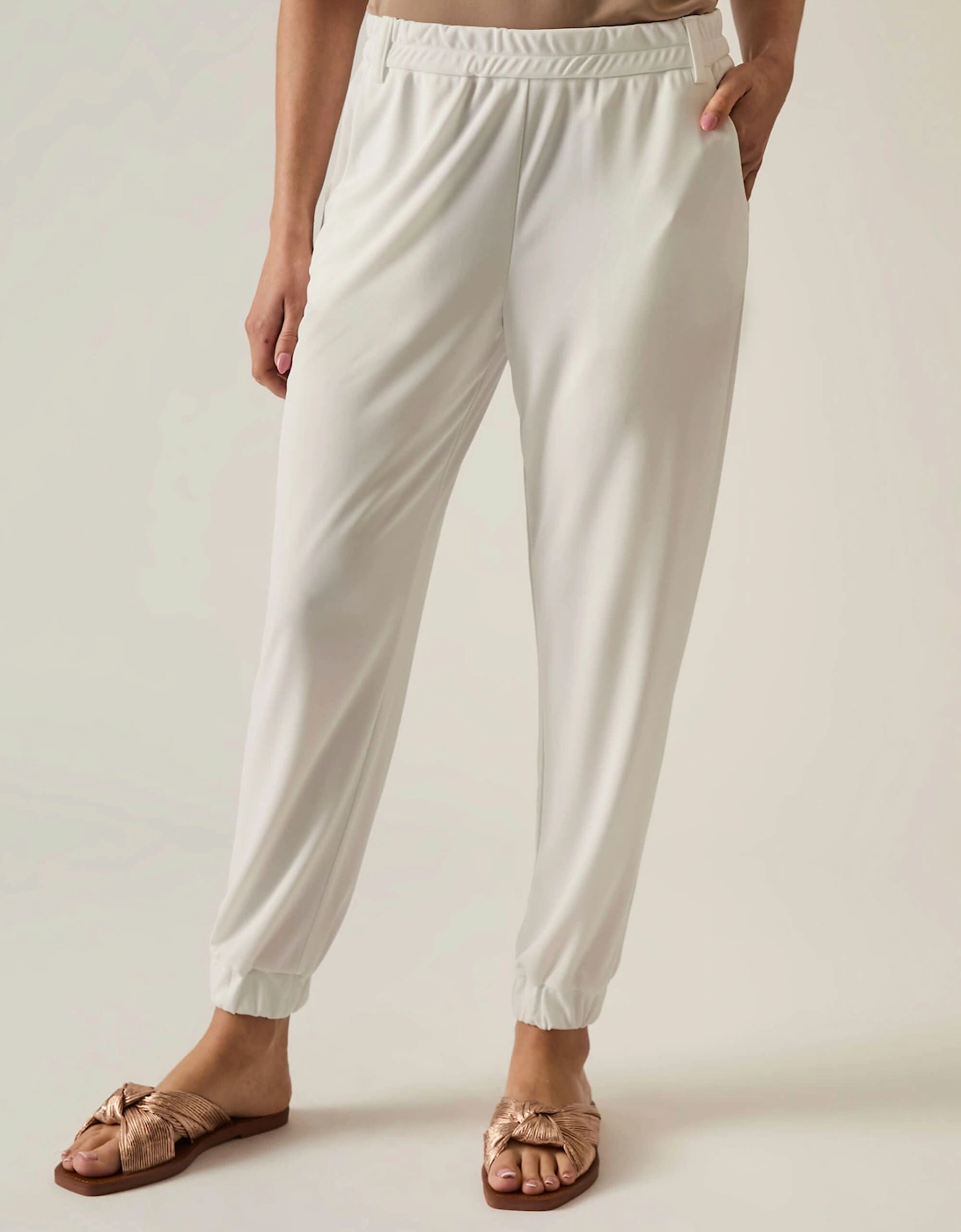 Jersey White Joggers