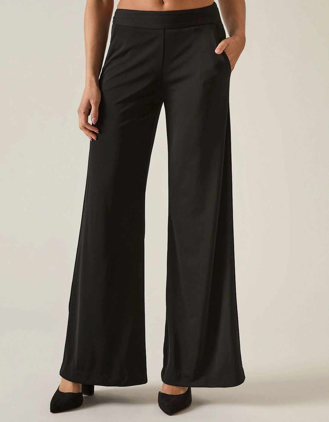 Wide-Leg Black Trousers - VIP
