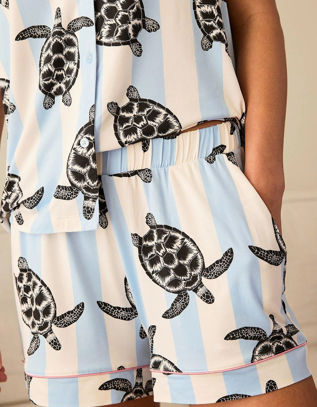 Turtle Stripe Print Short Pyjama Set - Blue