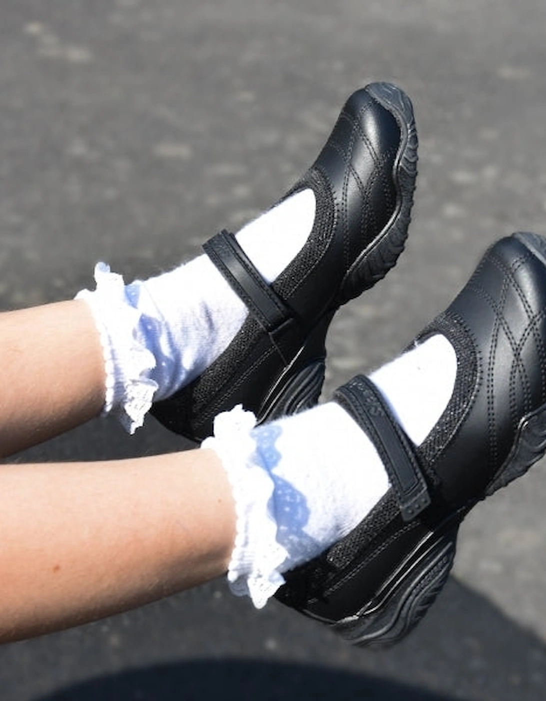 81264L/BLK VELOCITY POUTY Girls Leather School Shoes Black