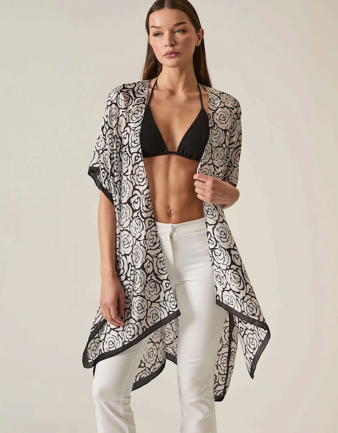 Abstract Black-White Rose Kaftan