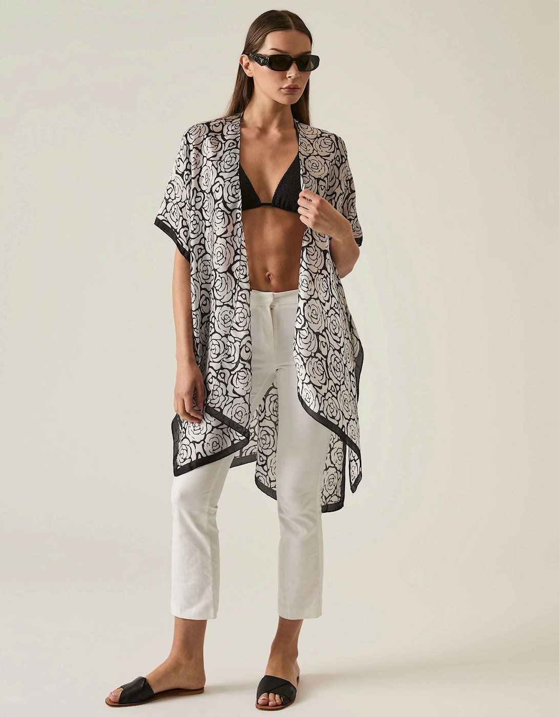 Abstract Black-White Rose Kaftan