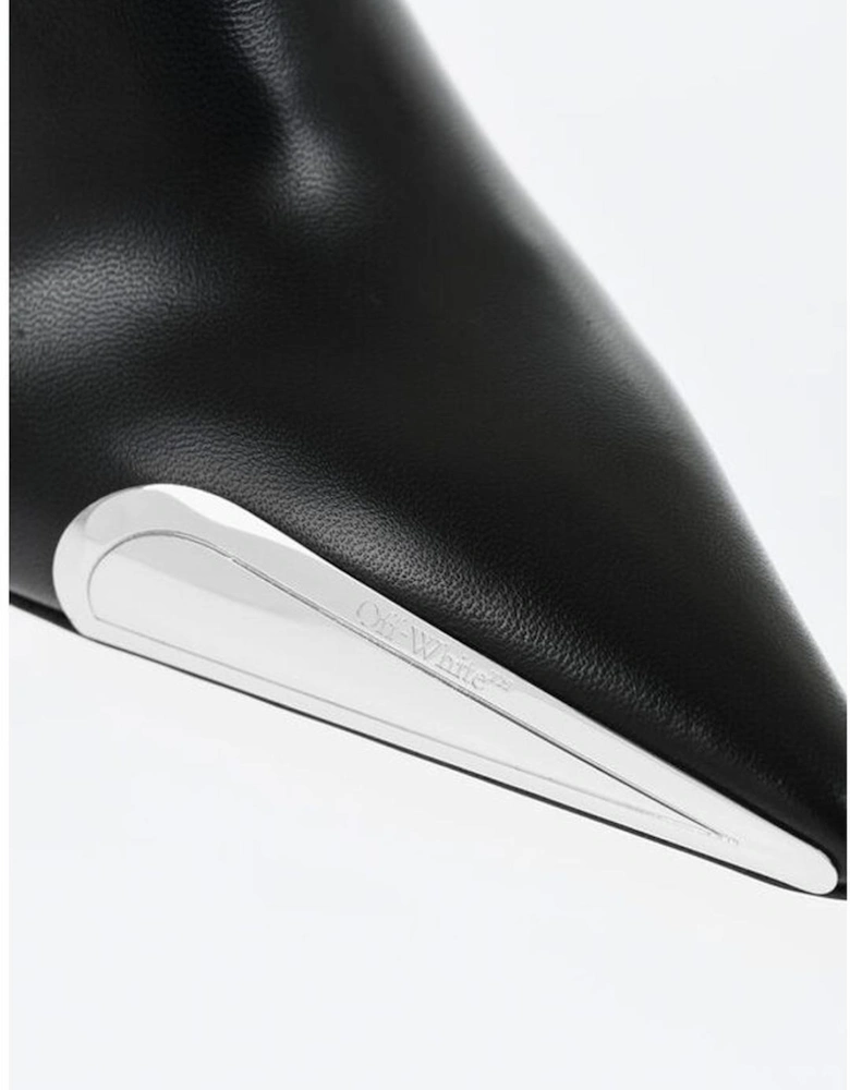 Leather Slip-On Shoes with Narrow Toeline Women - Black Sandals