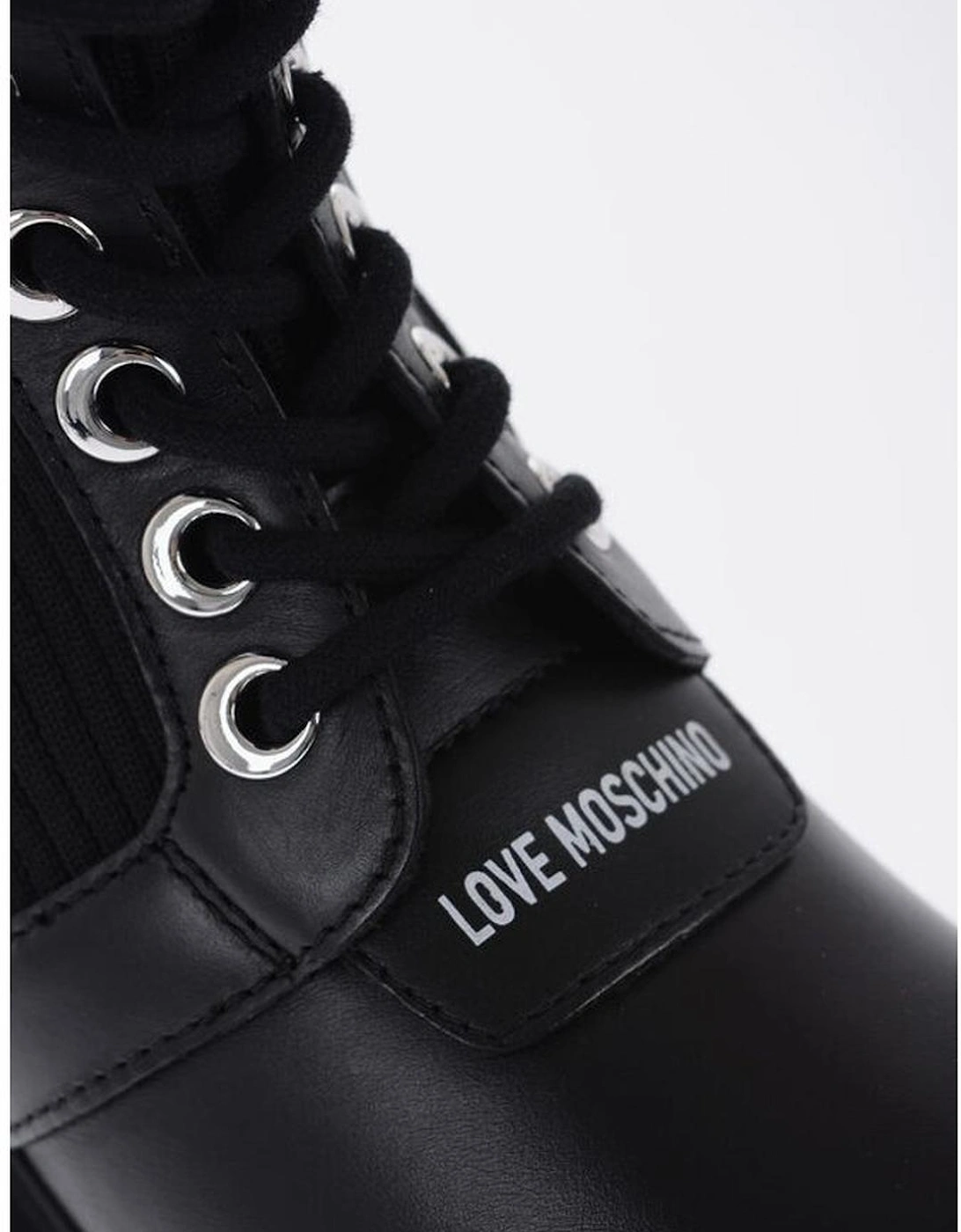 Lace-Up Leather Sneakers with Rubber Sole Women - Black Boots