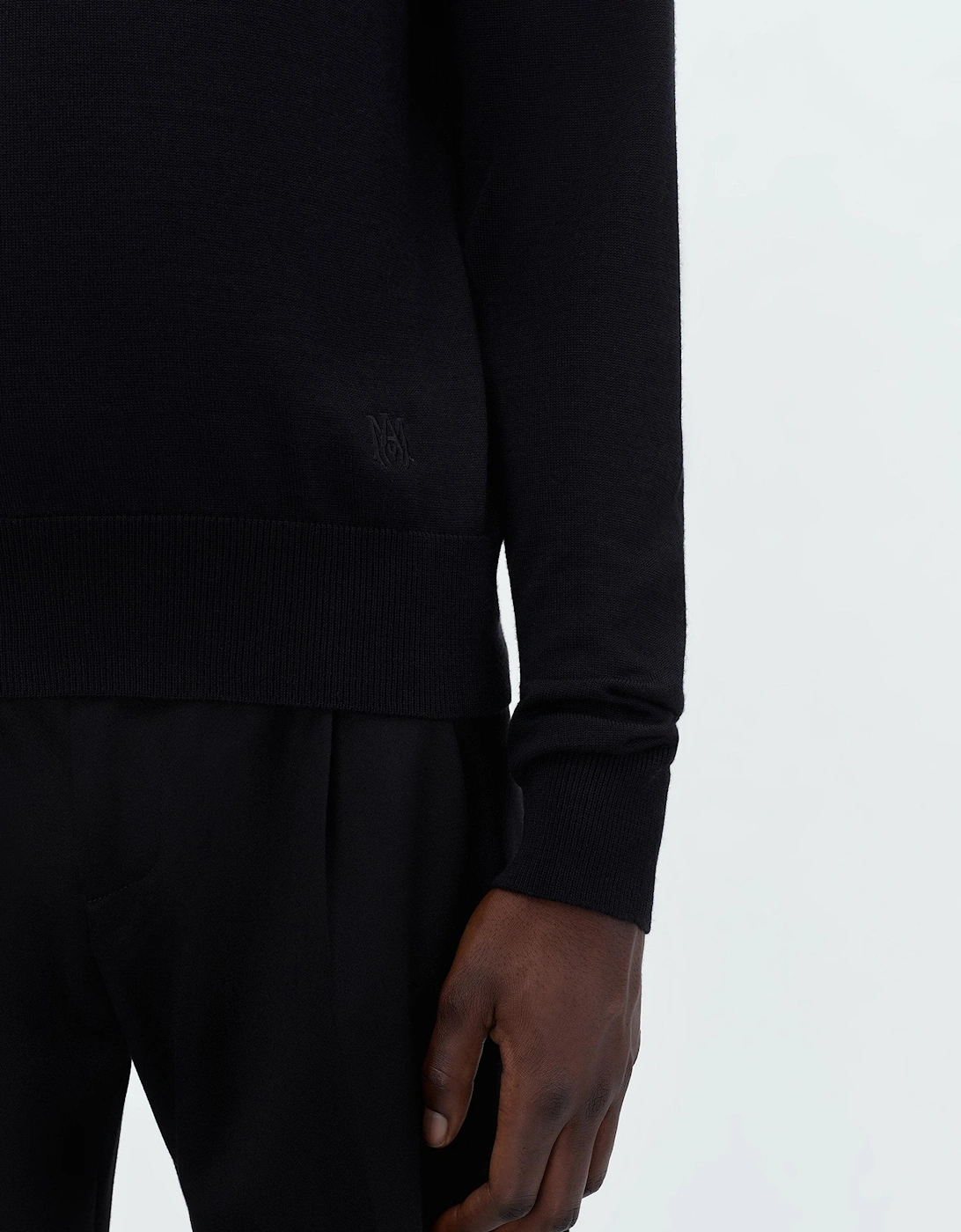 CLASSIC CREW NECK SWEATER BLACK
