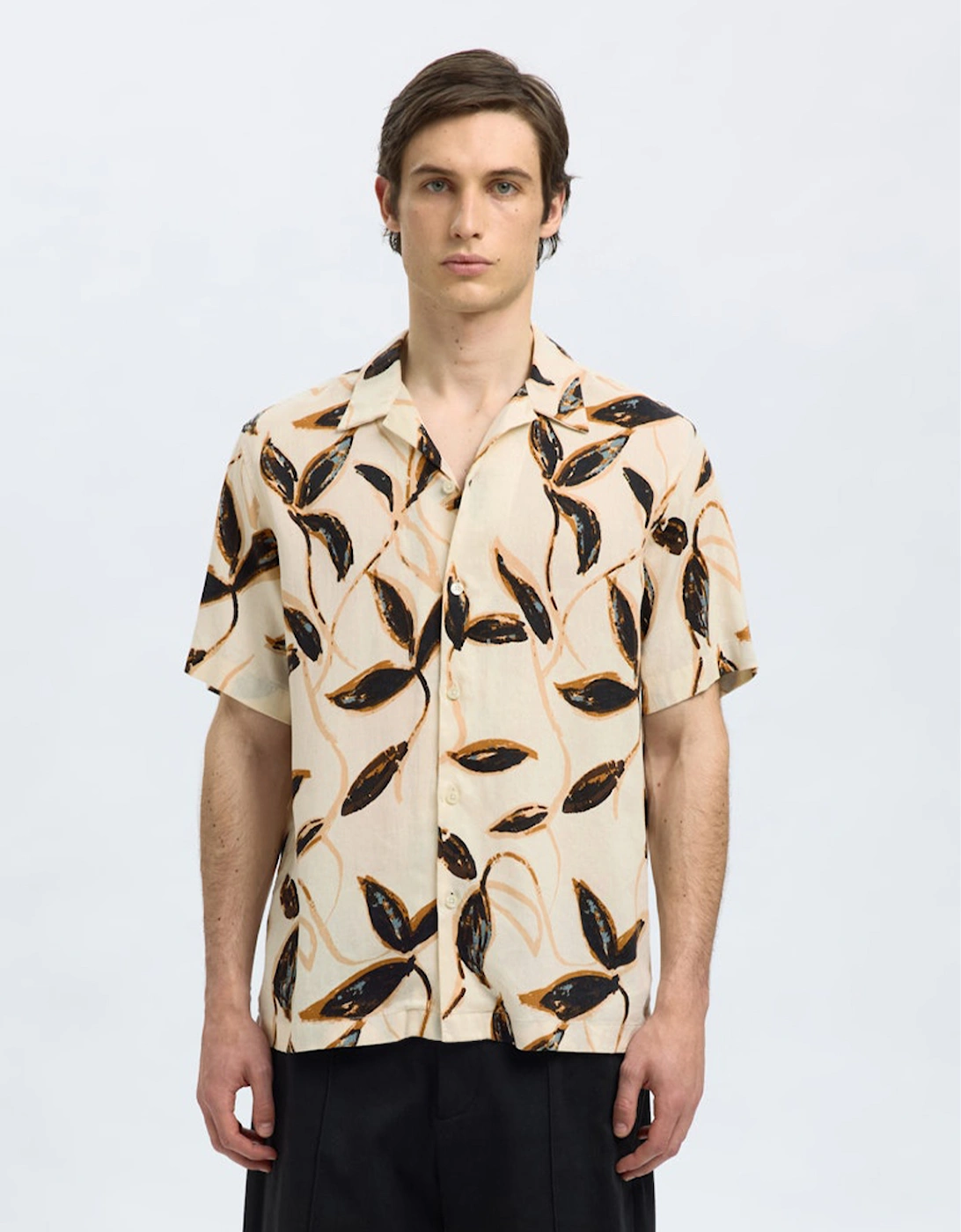 Homme Noa Mix Short Sleeve Resort Shirt Egret Floral, 6 of 5