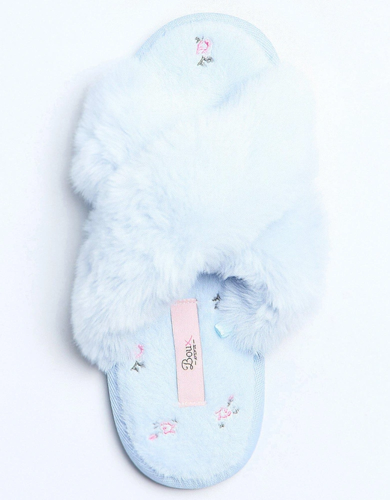 Floral Embroidered Crossband Slippers - Powder - Blue
