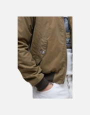 Thumbnail 5 of 7