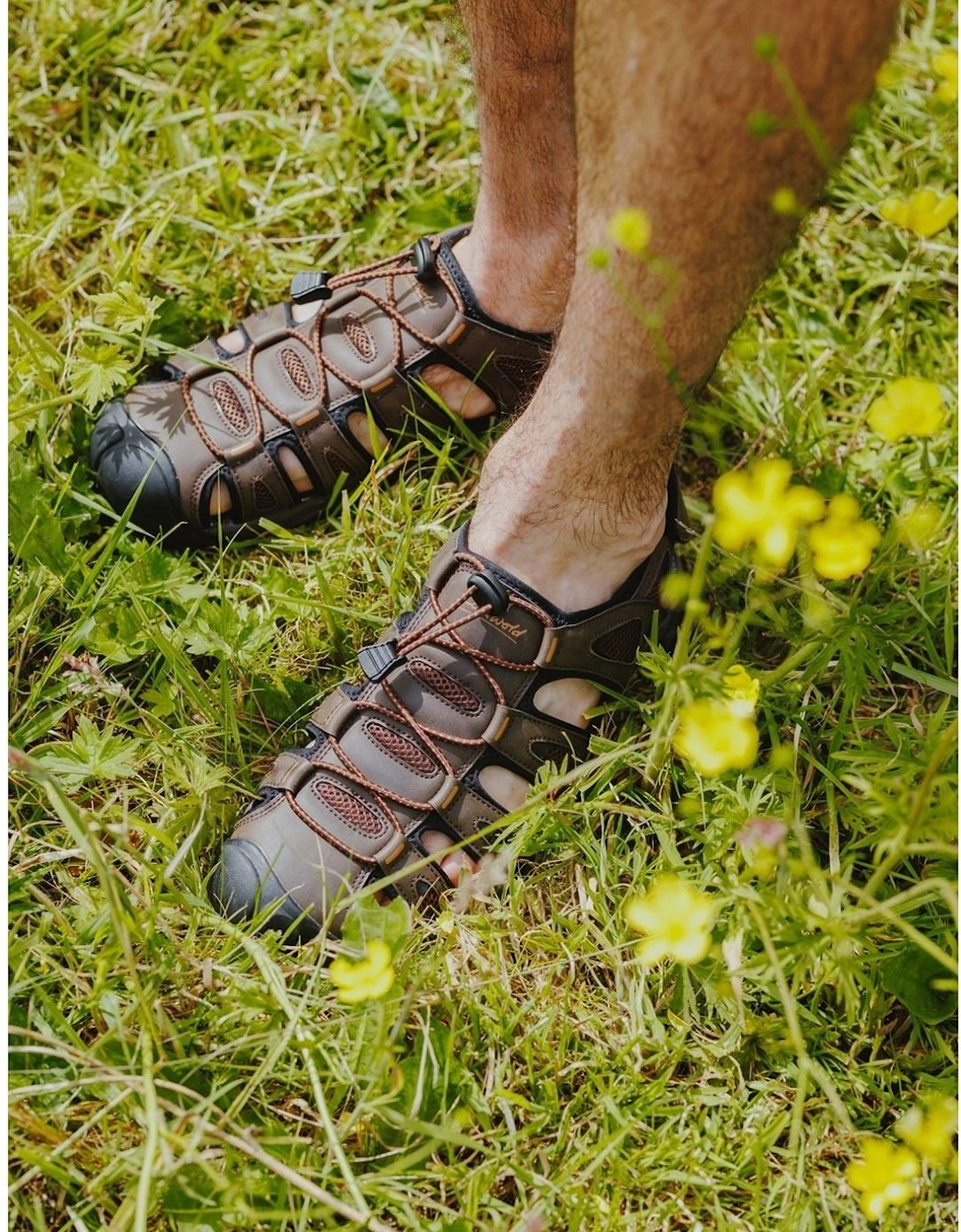 Ampney Polyurethane Men's Brown Sandals
