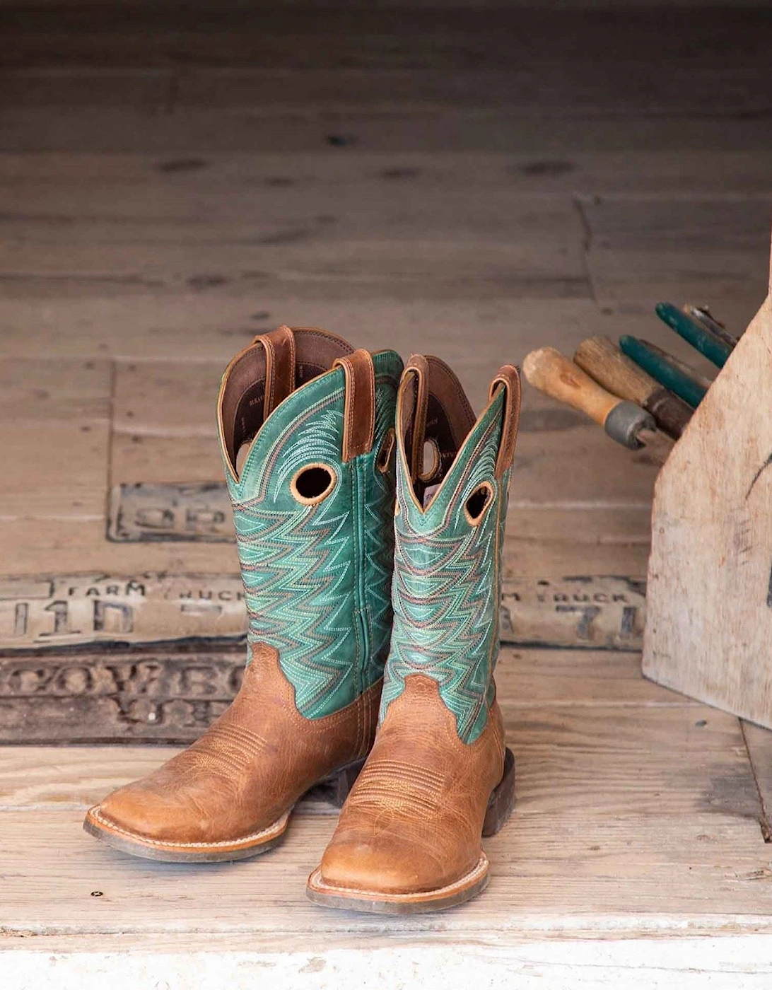 Lady Rebel Pro Leather Women's Wheat/Tidal Teal Boots