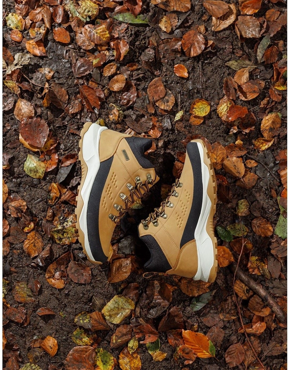 Ryeford Leather Men's Tan Hiking Boots