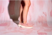Thumbnail 5 of 9
