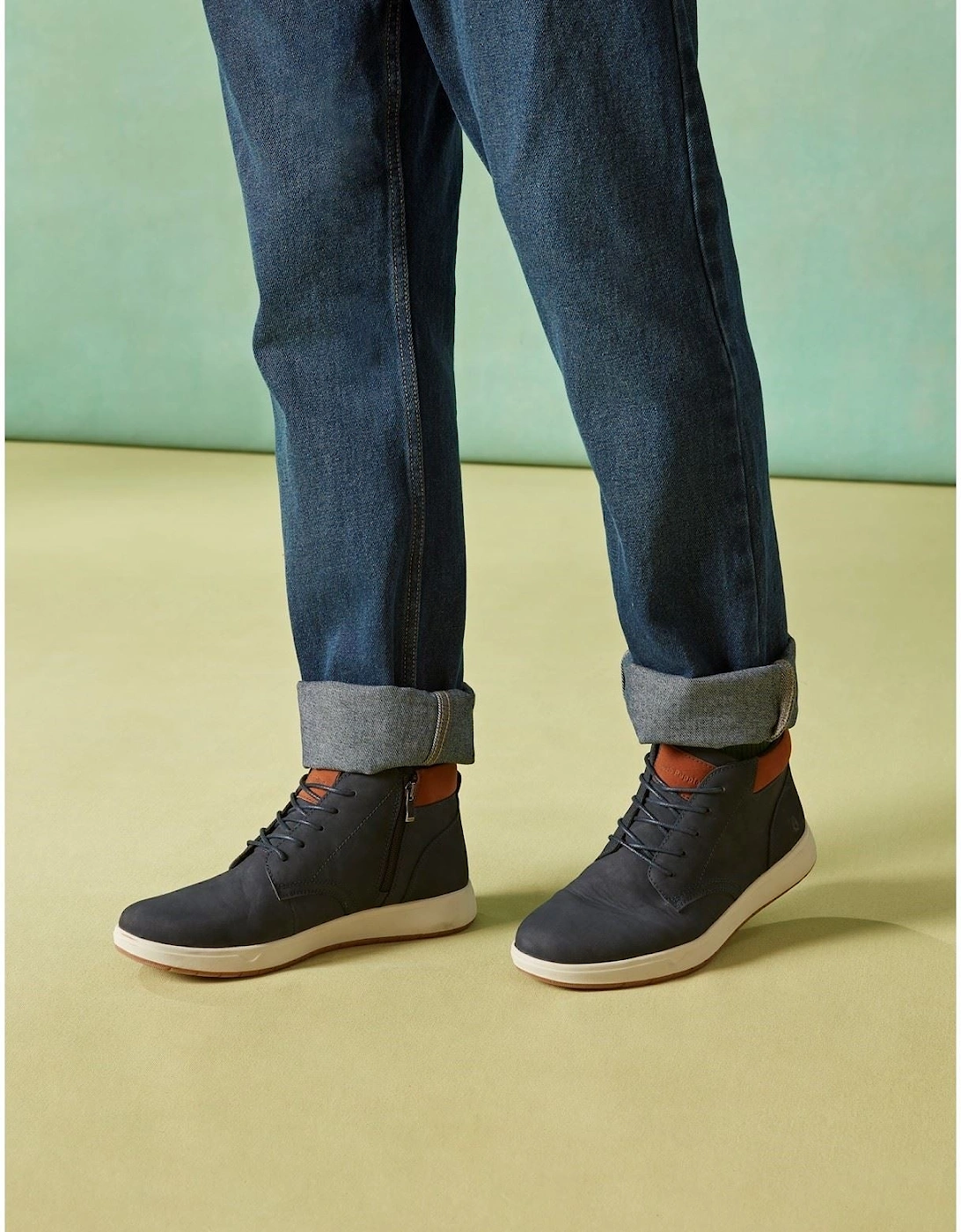 Bronko Chukka Leather Men's Navy Boots