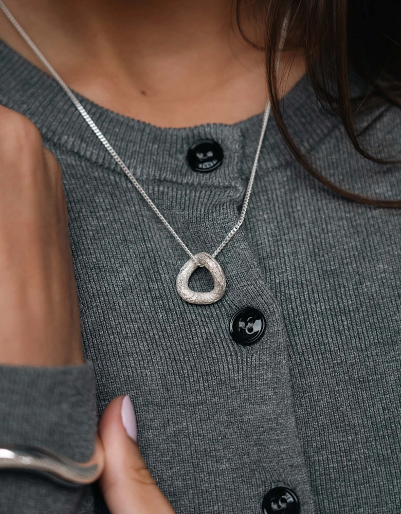 Shadow Necklace