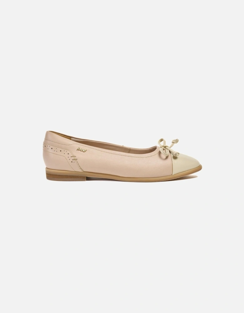 Priya Leather Women's Pink Flats