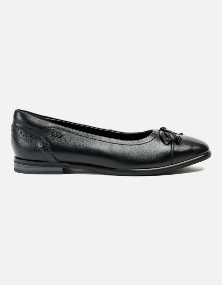 Priya Leather Women's Black Flats