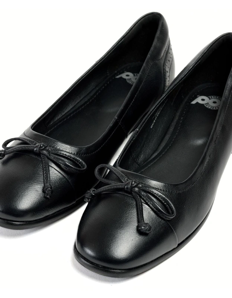 Priya Leather Women's Black Flats