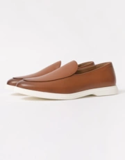 Medium Brown 210