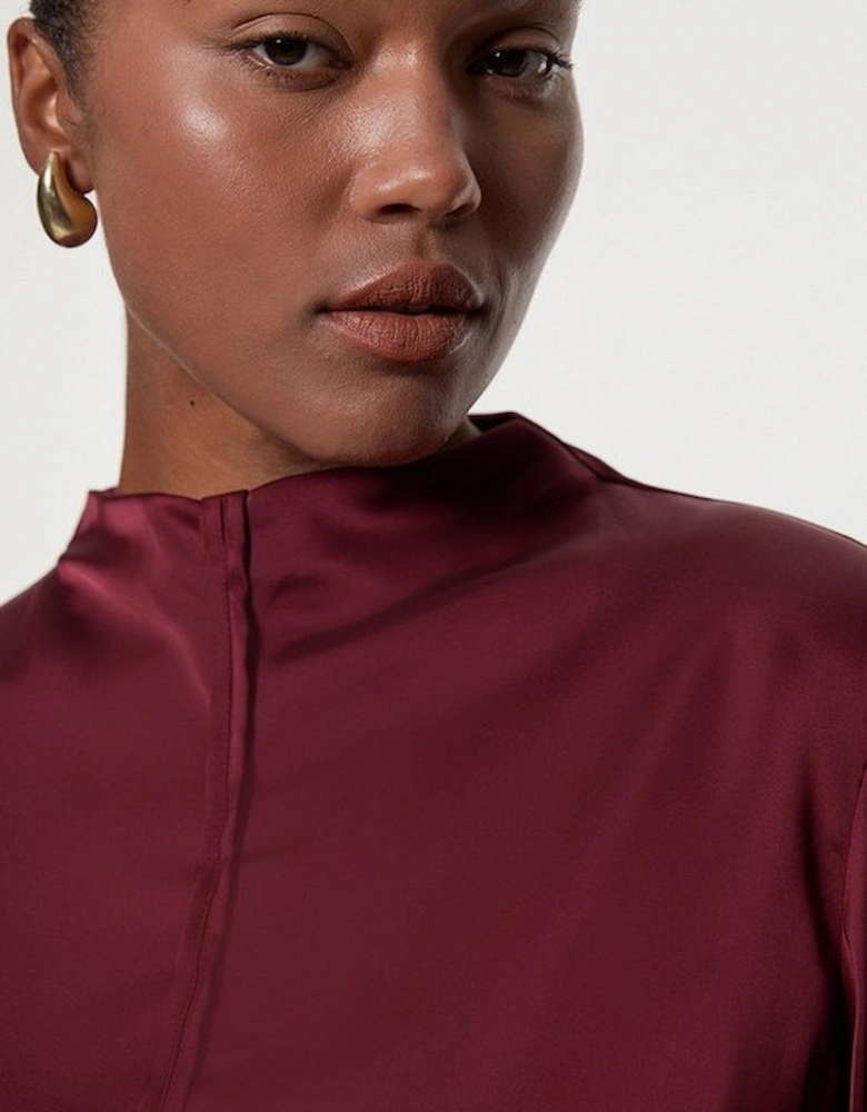 Plus Size Top Stitch Satin Woven Short Sleeve Top