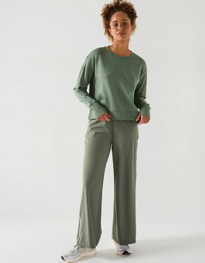 Womens Training After Class Crop Sweatshirt - Green