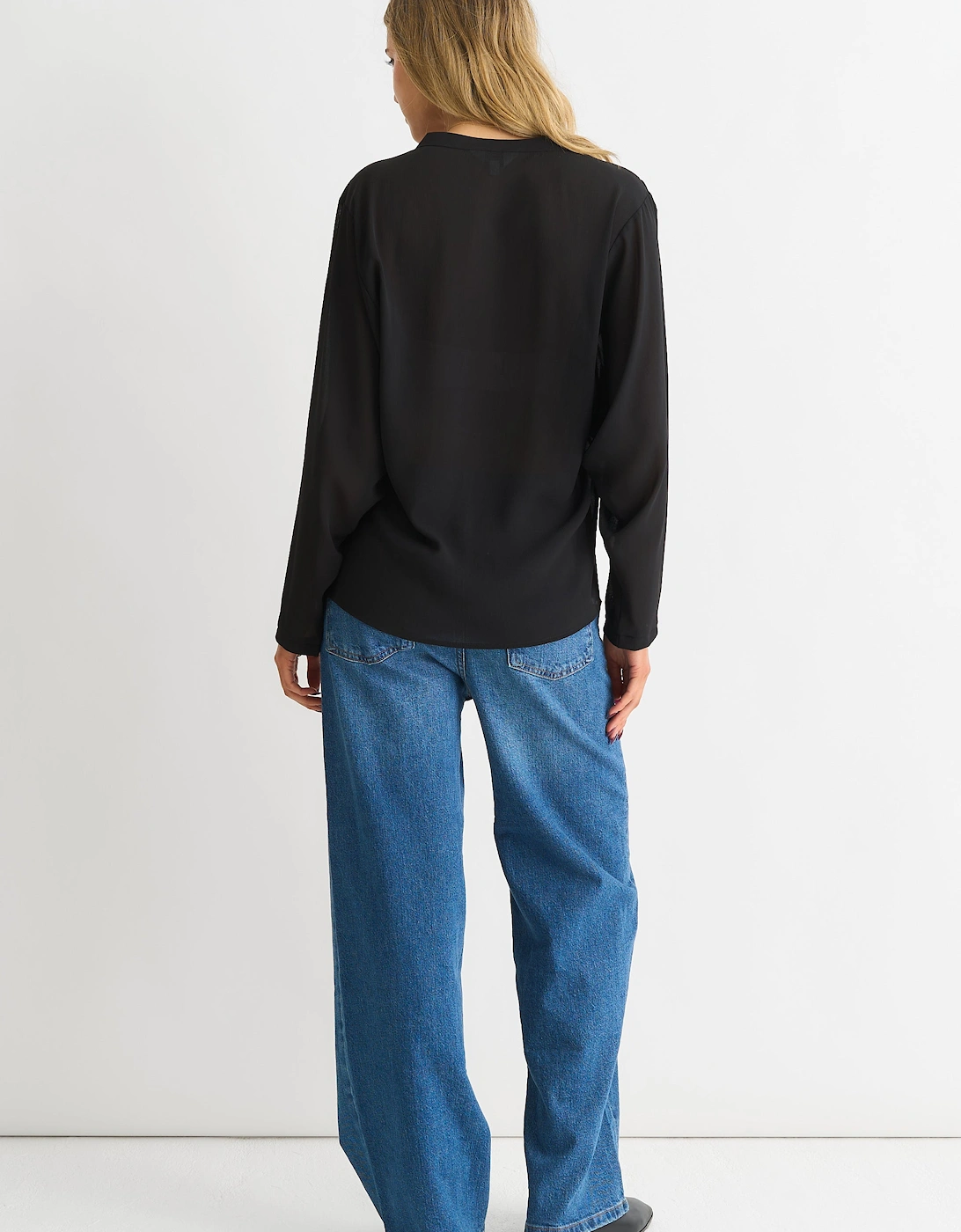 Black Textured Chiffon Oversized Blouse
