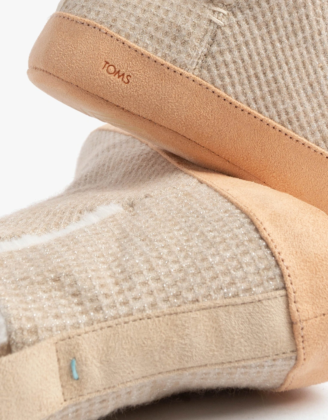 LOLA Womens Slippers Oatmeal