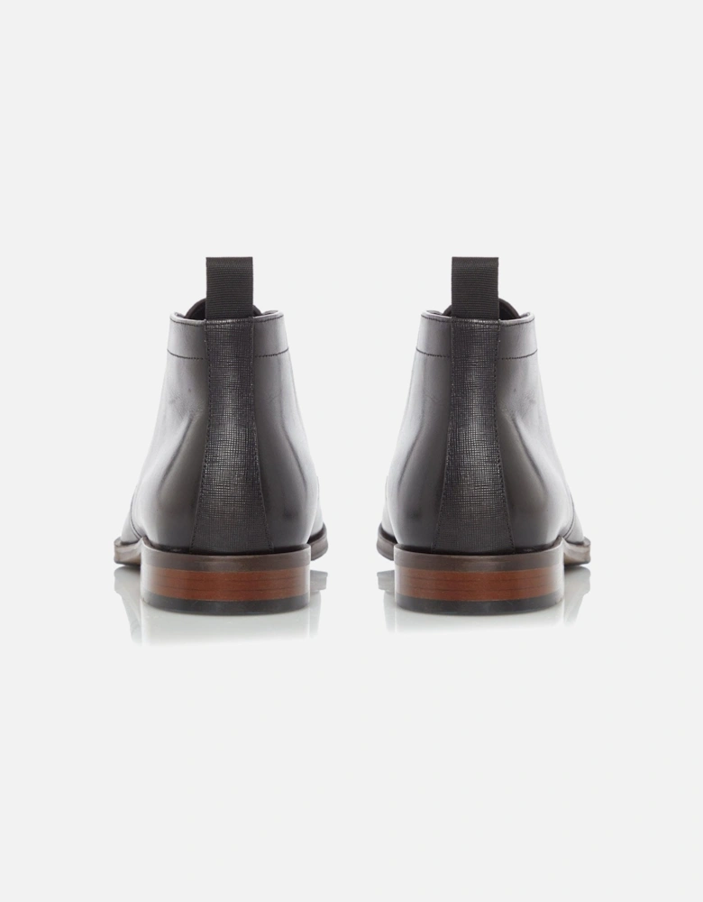 Marvinn Chukka Boots