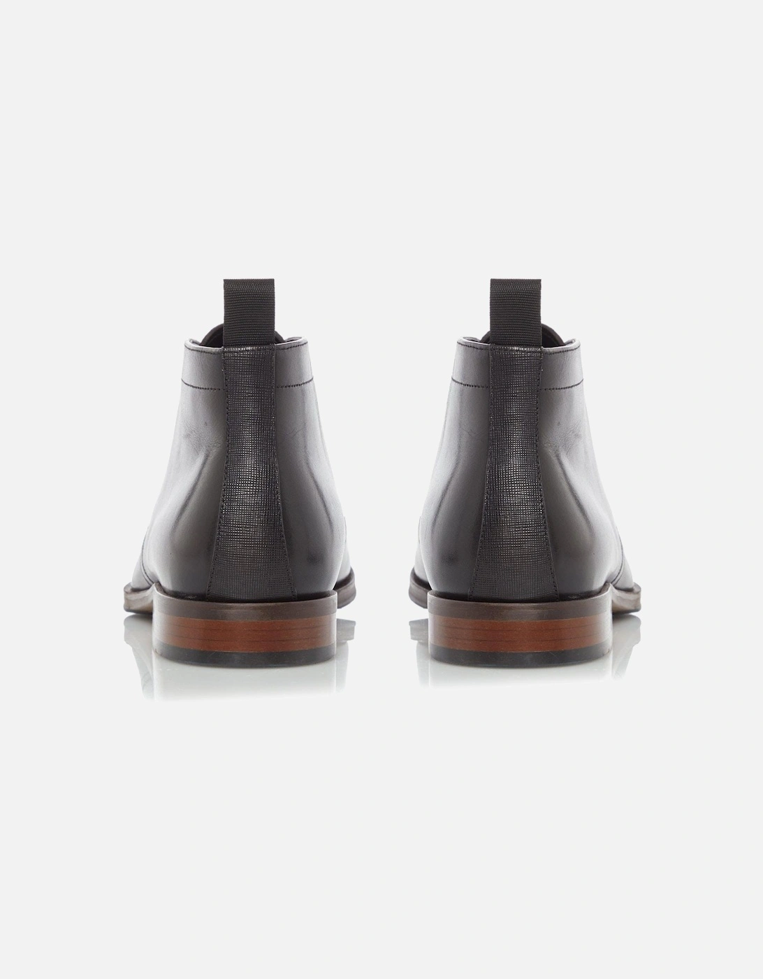 Marvinn Chukka Boots