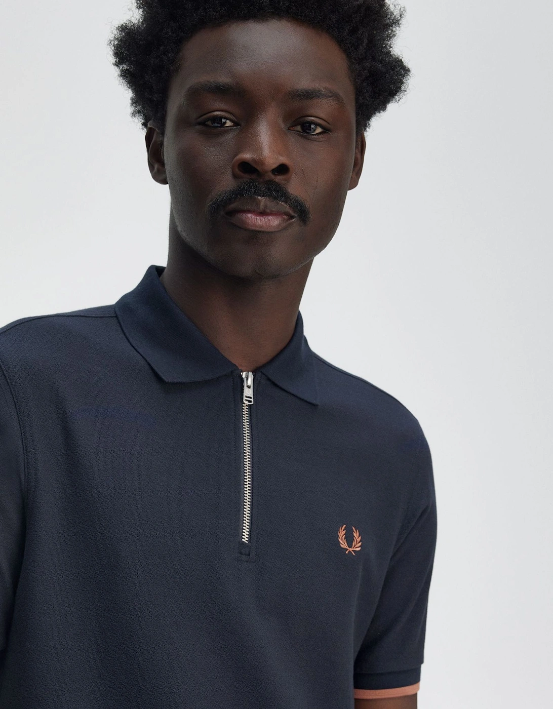 M9886 Crepe Pique Zip Neck Shirt -Navy
