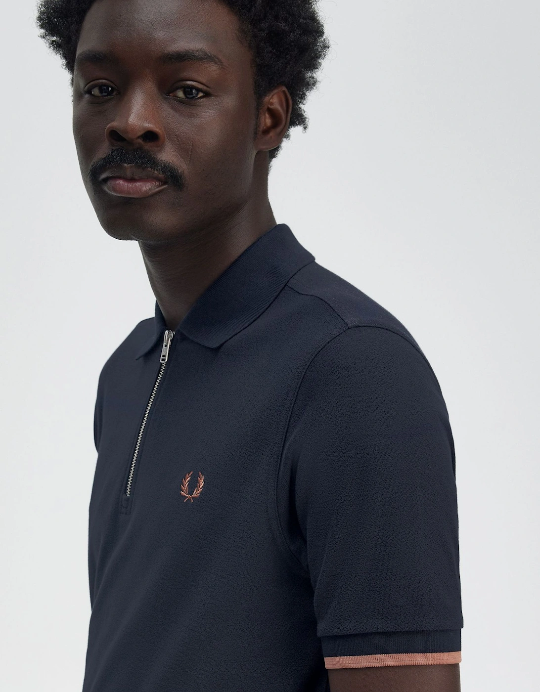 M9886 Crepe Pique Zip Neck Shirt -Navy