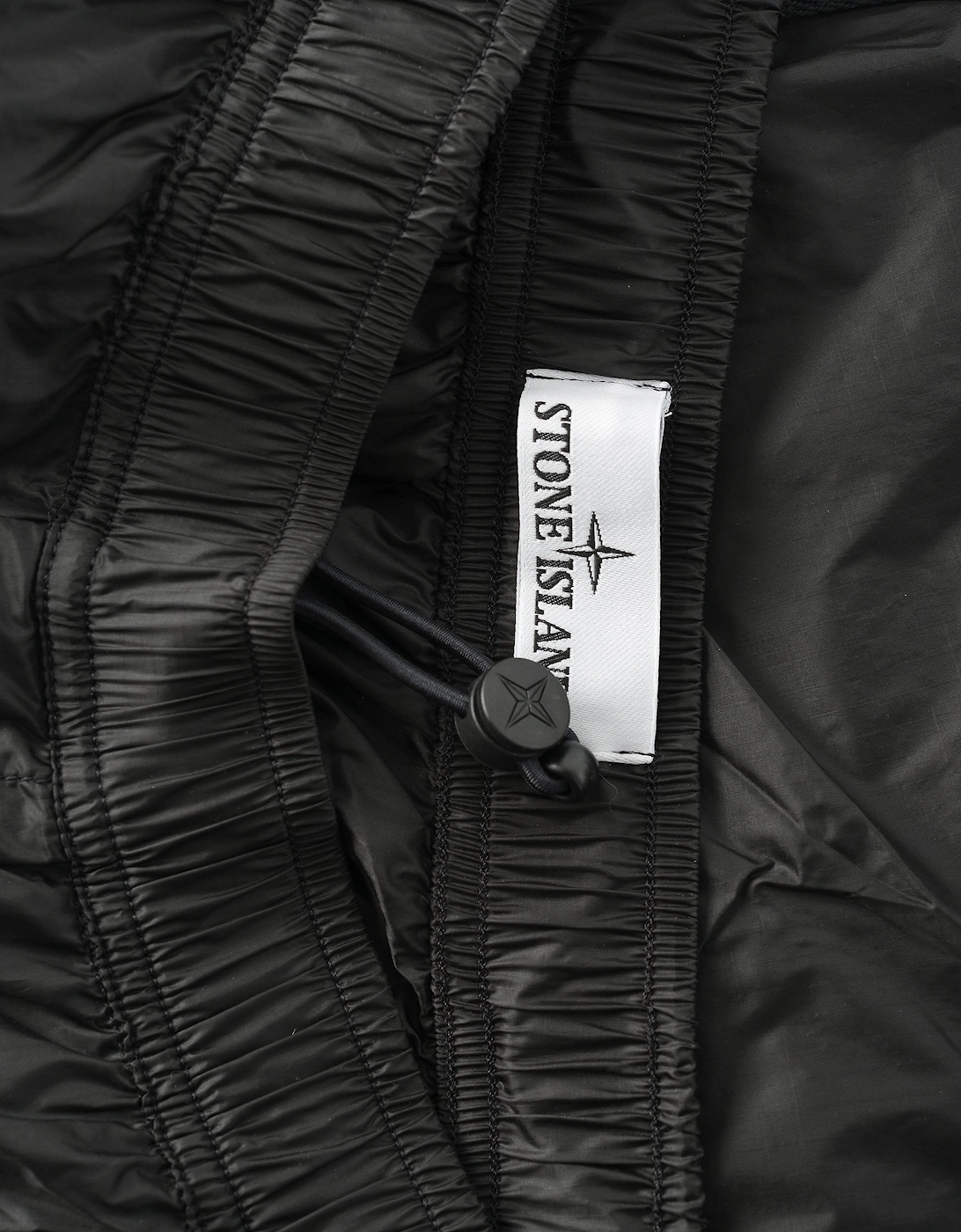 S0163 NYLON JOGGERS