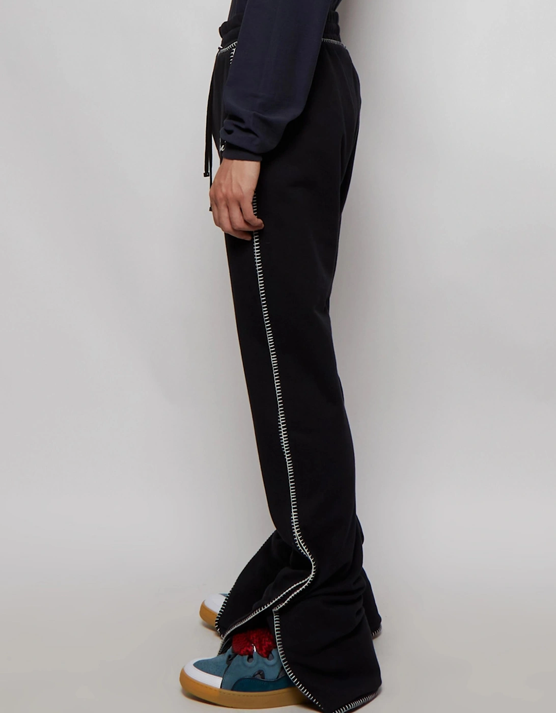 STITCH FLARE TROUSER BLACK