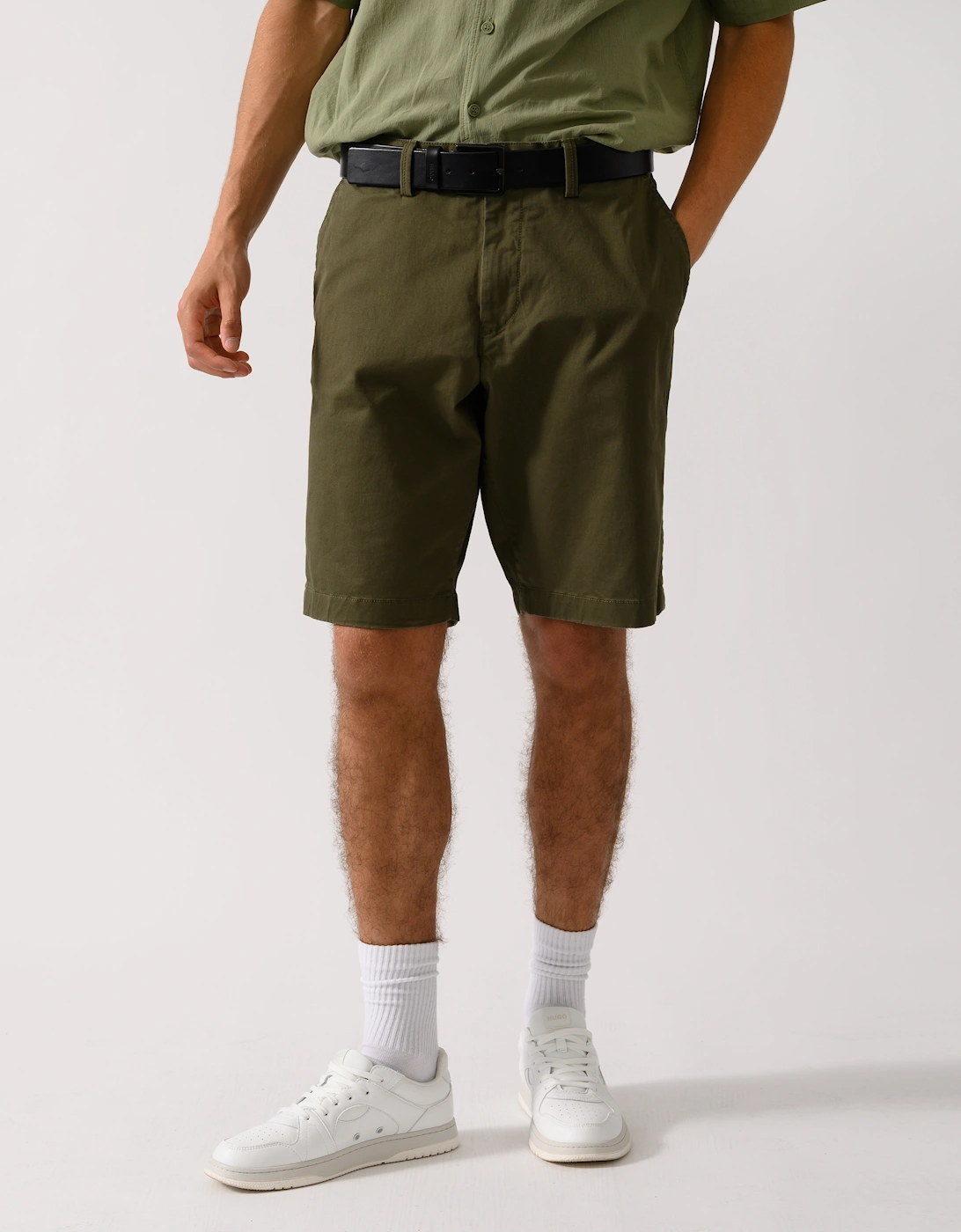 Mens Relaxed Twill Shorts, 2 of 1