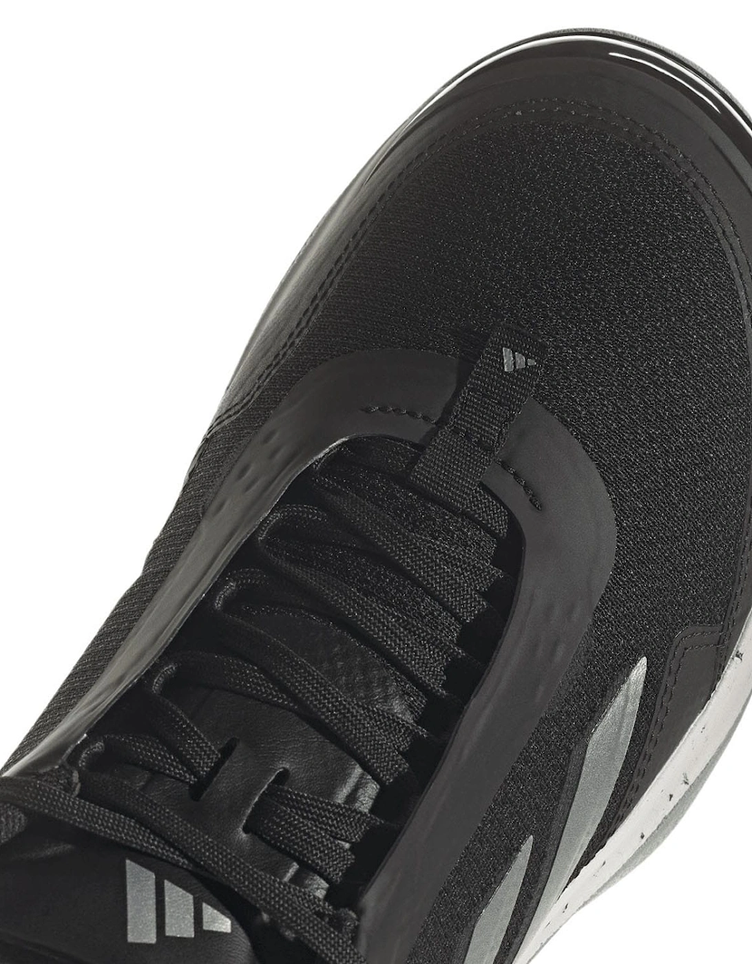 Avacourt Tennis Shoes