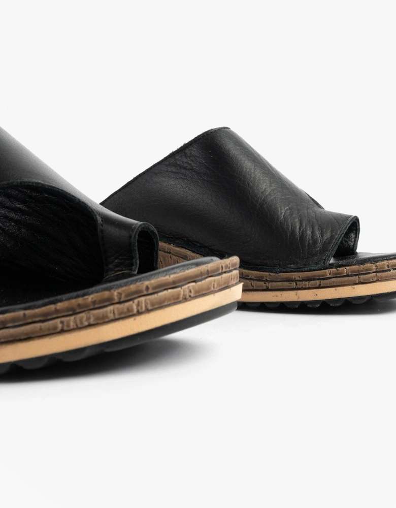 ELISSA Womens Toepost Sandals Black