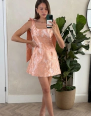 Thumbnail 1 of 1