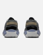 Thumbnail 3 of 6