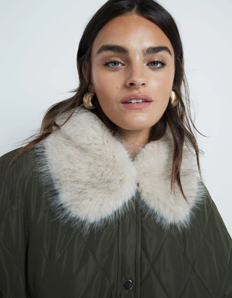 Quilted Cape With Faux Fur Collar - Khaki