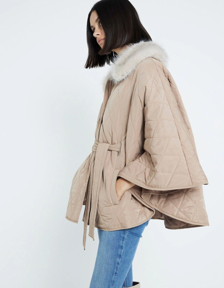 Quilted Cape With Faux Collar - Beige
