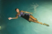 Thumbnail 2 of 4