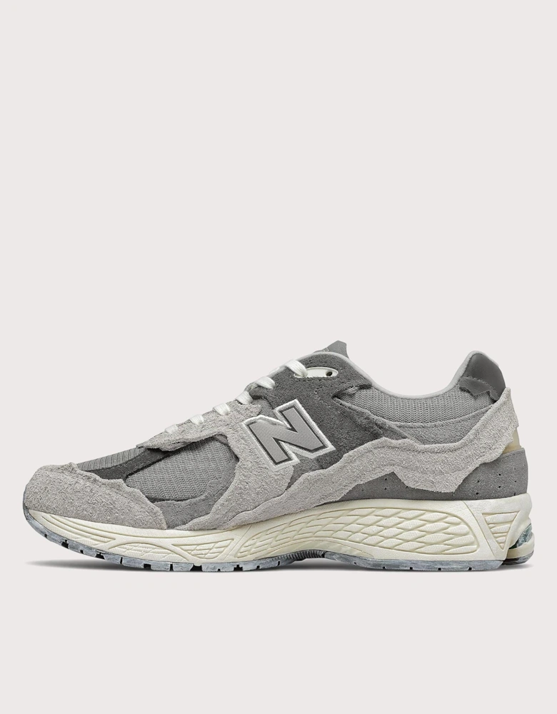 2002R Protection Pack Sneakers