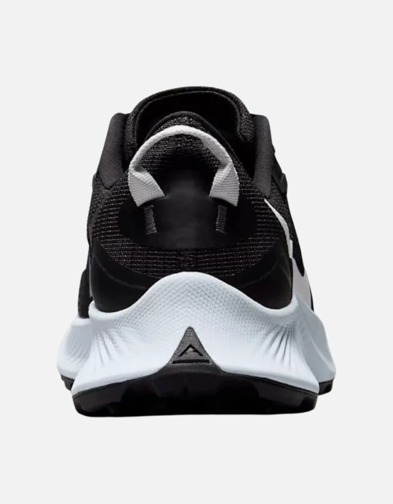 Pegasus Trail 3 Black Trainers