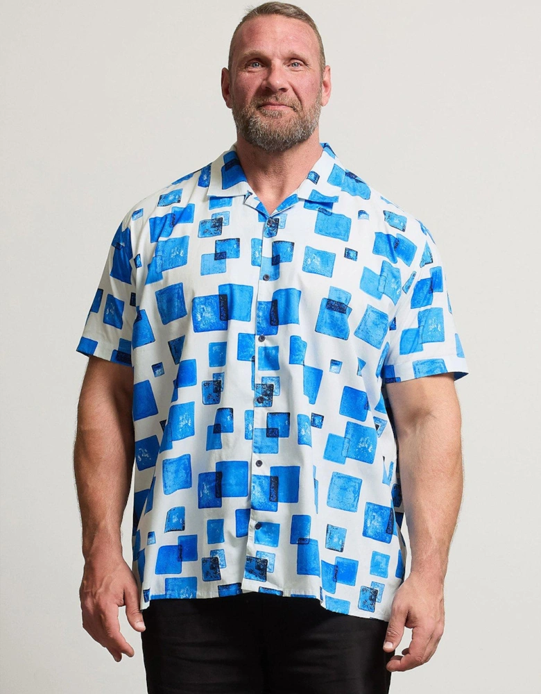 Square Print Short Sleeve Shirt