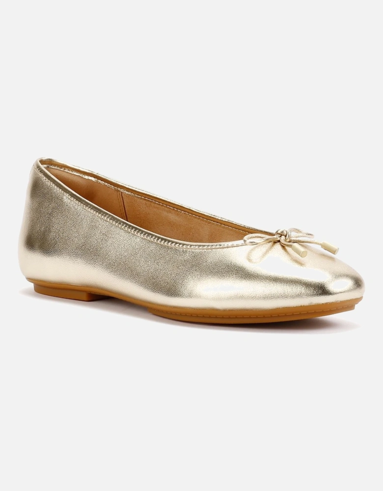 Delicato Metallic Leather Women's Platino Ballet Flats