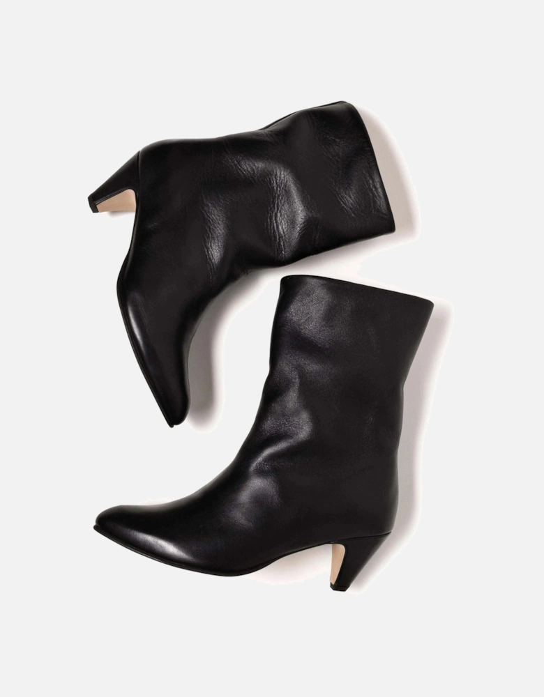 Vully Soft Calf Boots - Black