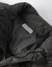 Thumbnail 6 of 10