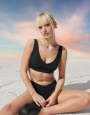 Thumbnail 9 of 10